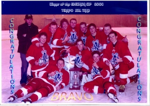 The 2009 Tekapo Bull Tahr Hockey team who won the Erewhon cup for the first time since 1964.